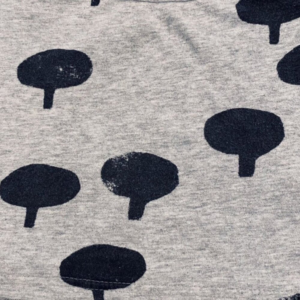 Kid + Kind 6-12m Tree Print Top - Picture 3 of 4